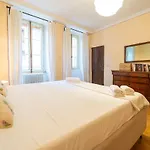 Appartement Vintage In The Hamlet With View Torno