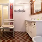 Vintage In The Hamlet With View Torno